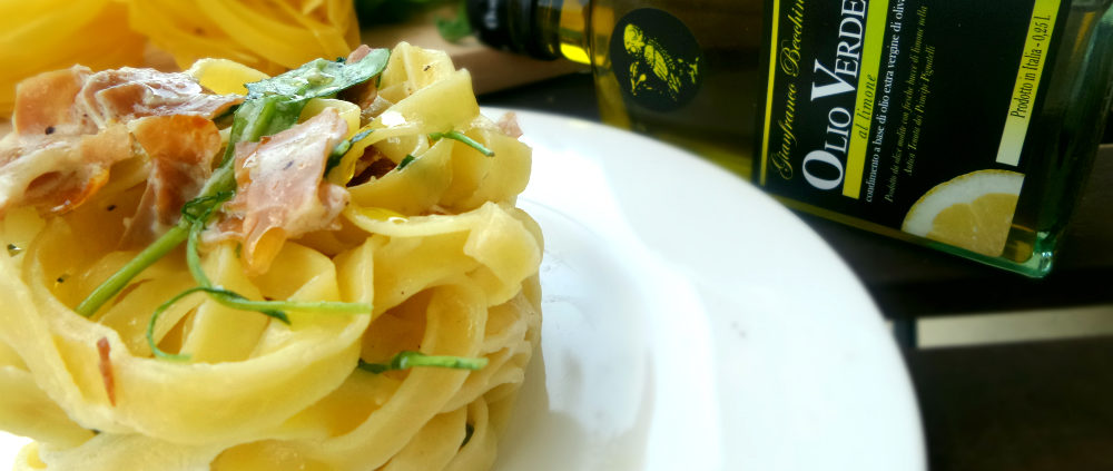 tagliatelle_al_profumo_di_limone